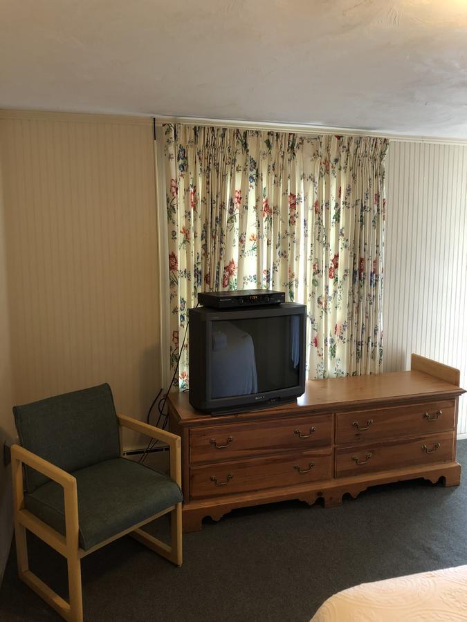 The Walpole Motel Ngoại thất bức ảnh